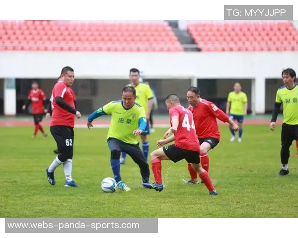 朝阳俱乐部足球:青春激情与团队精神的完美结合之旅 朝阳俱乐部足球:青春激情与团队精神的完美结合之旅